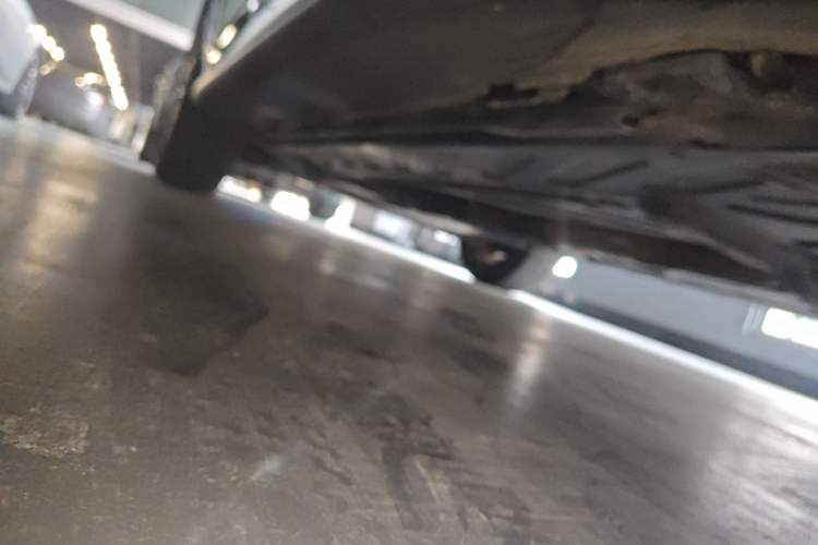 Used Mercedes-Benz GLC 2016 GLC 200 4MATIC Left Side Sill