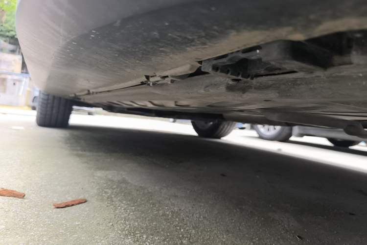 Used Mercedes-Benz GLC 2016 GLC 260 4MATIC Dynamic Edition Left Side Sill