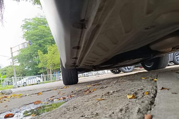 Used Mercedes-Benz GLC 2016 GLC 260 4MATIC Dynamic Edition Left Side Sill
