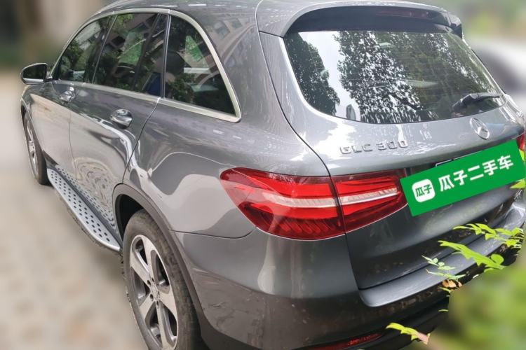 Used Mercedes-Benz GLC 2016 GLC 300 4MATIC Dynamic Model Rear Left 45 Deg