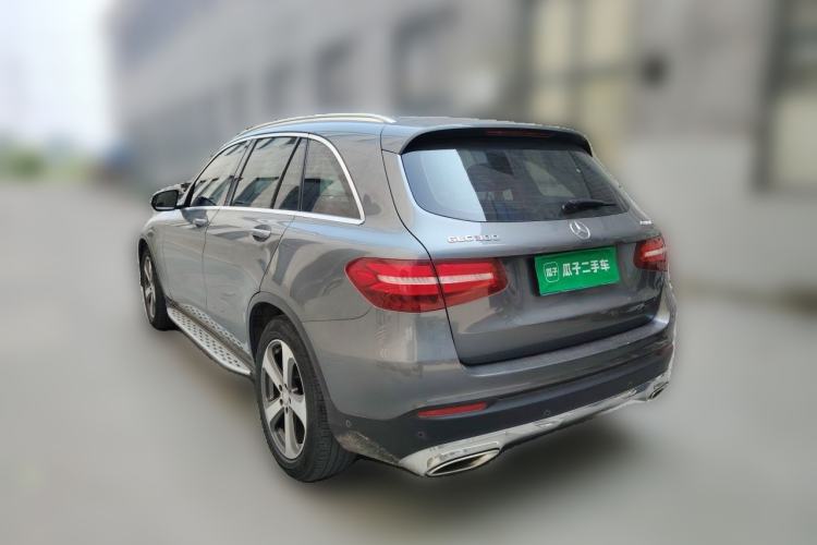 Used Mercedes-Benz GLC 2016 GLC 260 4MATIC Luxury Model Rear Left 45 Deg