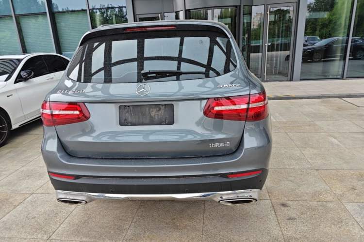 Used Mercedes-Benz GLC 2016 GLC 260 4MATIC Luxury Model Rear
