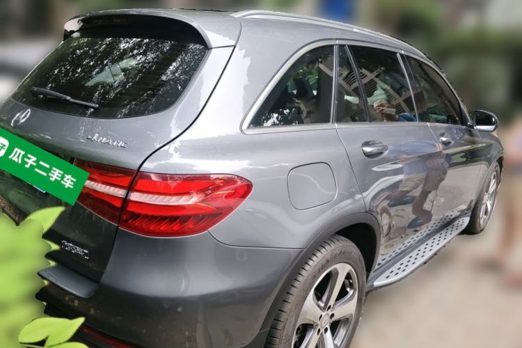 Used Mercedes-Benz GLC 2016 GLC 300 4MATIC Dynamic Model Rear Right 45 Deg