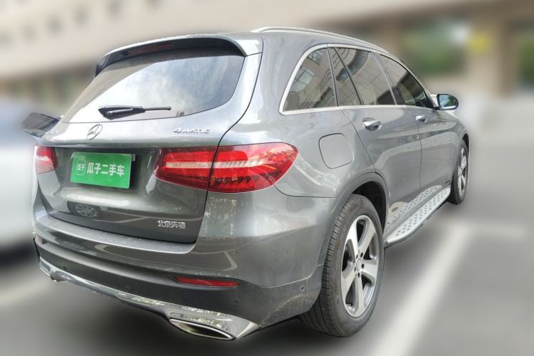 Used Mercedes-Benz GLC 2016 GLC 260 4MATIC Luxury Model Rear Right 45 Deg
