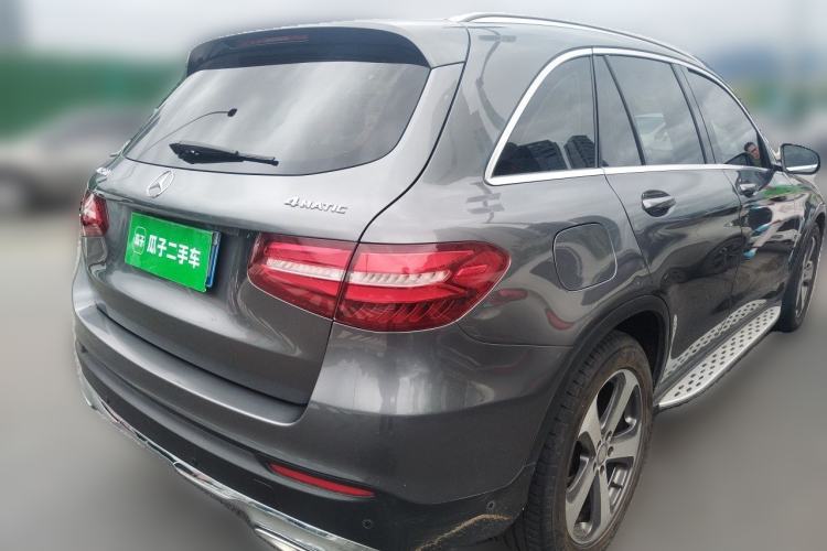 Used Mercedes-Benz GLC 2016 GLC 260 4MATIC Luxury Model Rear Right 45 Deg