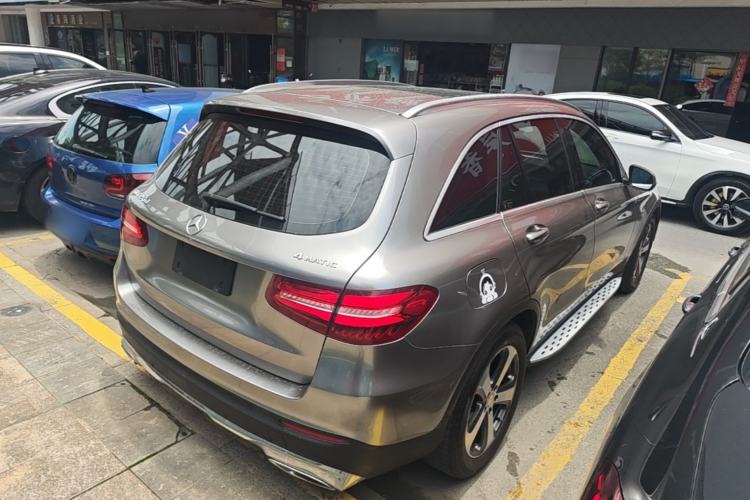 Used Mercedes-Benz GLC 2016 GLC 260 4MATIC Luxury Model Rear Right 45 Deg