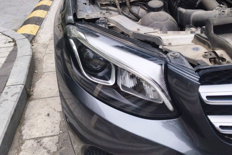 Used Mercedes-Benz GLC 2016 GLC 260 4MATIC Dynamic Edition Right Front Headlight