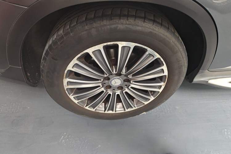 Used Mercedes-Benz GLC 2016 GLC 200 4MATIC Right Rear Wheel Hub