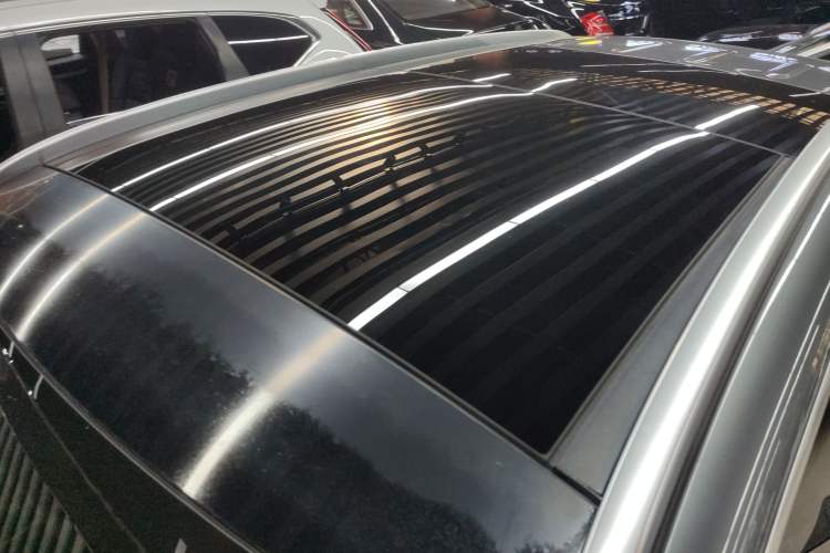 Used Mercedes-Benz GLC 2016 GLC 260 4MATIC Dynamic Edition Roof