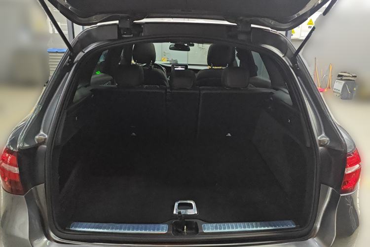 Used Mercedes-Benz GLC 2016 GLC 200 4MATIC Trunk