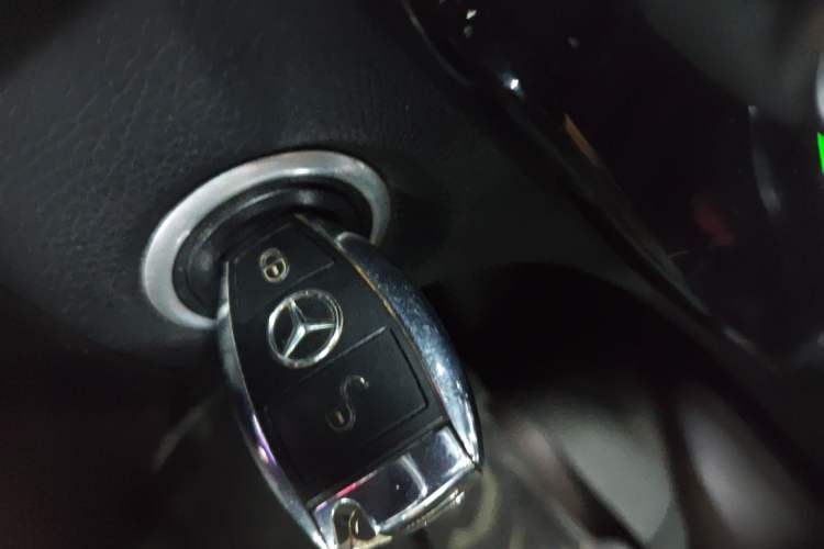 Used Mercedes-Benz GLC 2016 GLC 200 4MATIC Vehicle Key