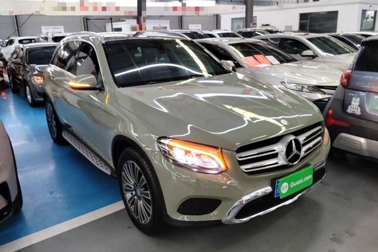 Used Mercedes-Benz GLC 2016 GLC 200 4MATIC Front Right 45 Deg