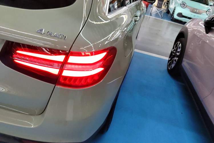 Used Mercedes-Benz GLC 2016 GLC 200 4MATIC Right Rear Taillight
