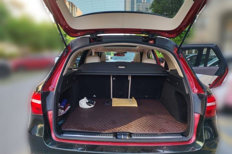 Used Mercedes-Benz GLC 2016 GLC 200 4MATIC Trunk