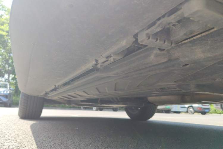 Used Mercedes-Benz GLC 2016 GLC 200 4MATIC Chassis Rear Left