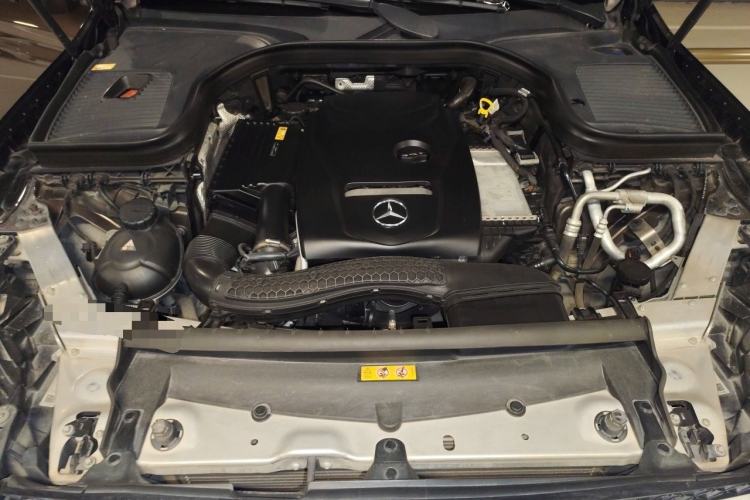 Used Mercedes-Benz GLC 2016 GLC 260 4MATIC Luxury Model Engine Bay
