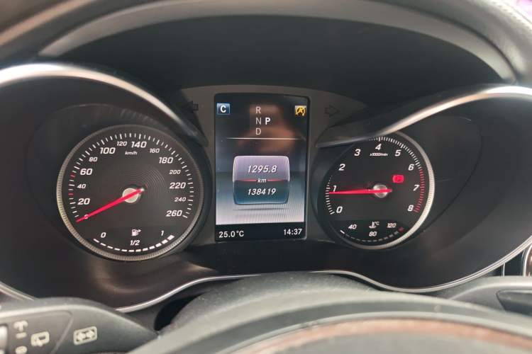 Used Mercedes-Benz GLC 2016 GLC 260 4MATIC Dynamic Edition Instrument Cluster