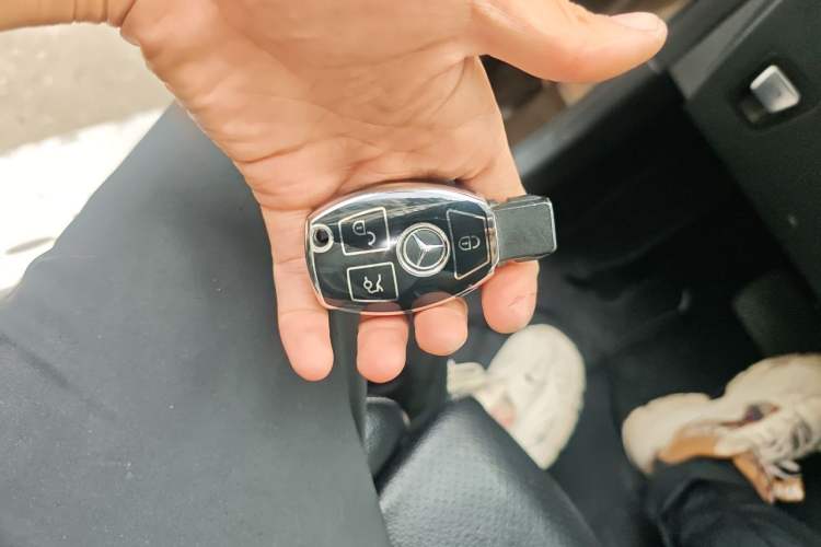 Used Mercedes-Benz GLC 2016 GLC 260 4MATIC Dynamic Edition Vehicle Key