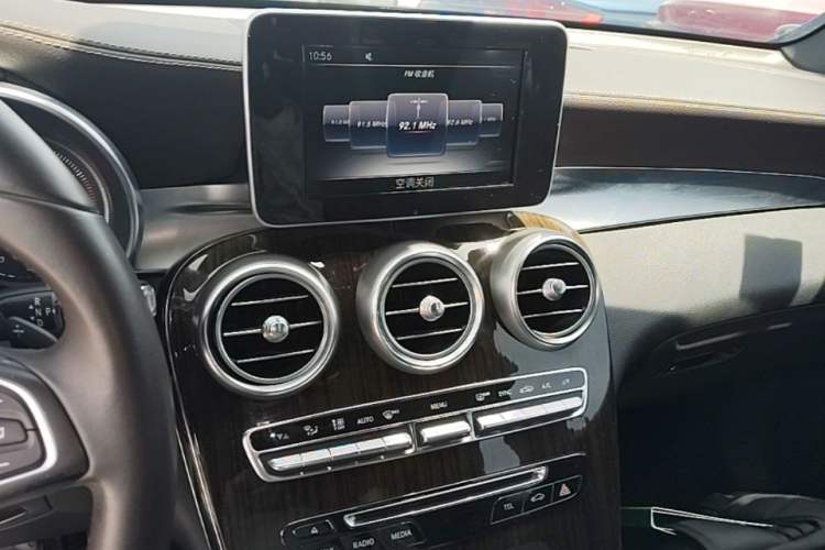 Used Mercedes-Benz GLC 2016 GLC 260 4MATIC Luxury Model Audio And AC Panel