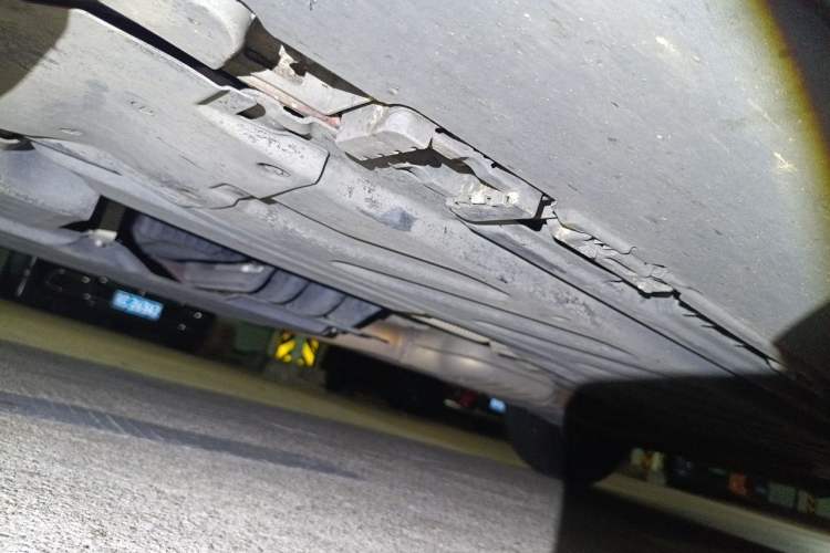 Used Mercedes-Benz GLC 2016 GLC 300 4MATIC Dynamic Model Chassis Front Left