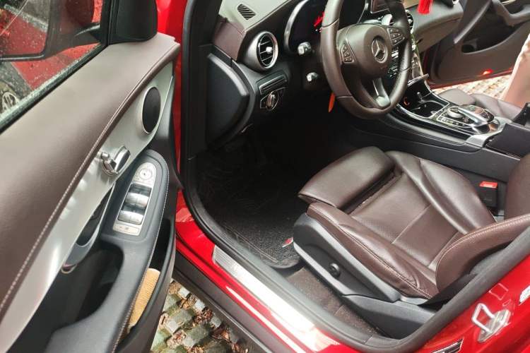 Used Mercedes-Benz GLC 2016 GLC 200 4MATIC Driver Seat