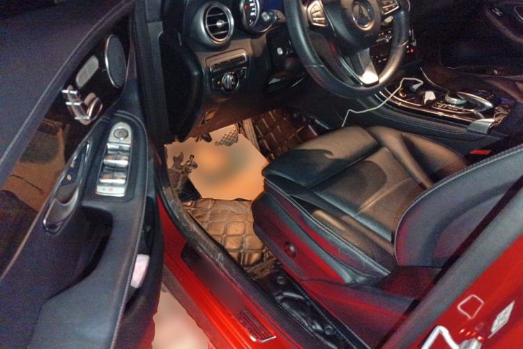 Used Mercedes-Benz GLC 2016 GLC 260 4MATIC Dynamic Edition Driver Seat