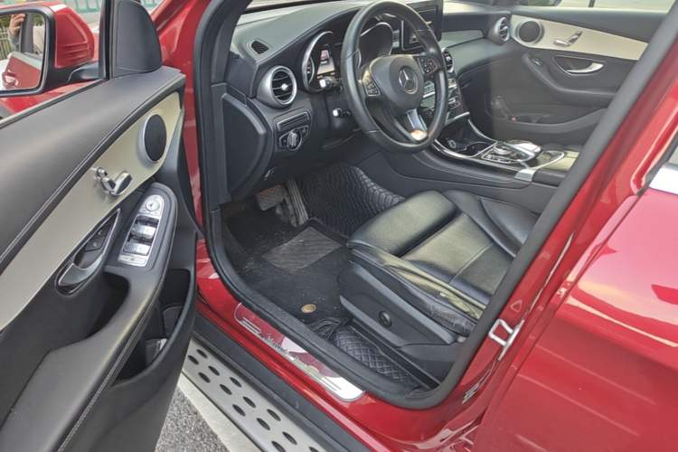 Used Mercedes-Benz GLC 2016 GLC 200 4MATIC Driver Seat