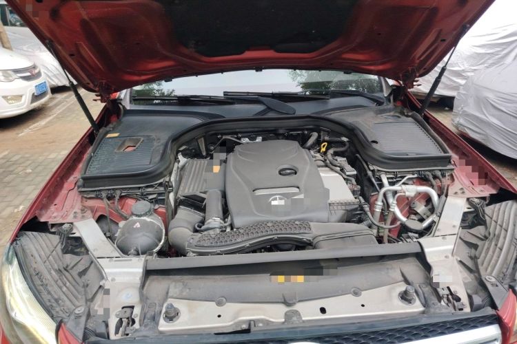 Used Mercedes-Benz GLC 2016 GLC 260 4MATIC Dynamic Edition Engine Bay