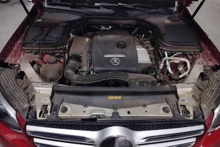 Used Mercedes-Benz GLC 2016 GLC 260 4MATIC Dynamic Edition Engine Bay