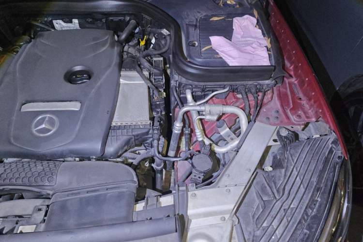 Used Mercedes-Benz GLC 2016 GLC 200 4MATIC Engine Bay Left