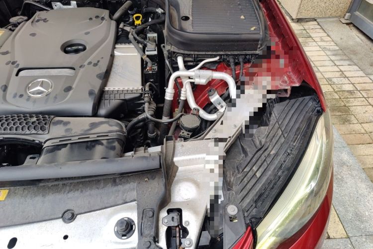 Used Mercedes-Benz GLC 2016 GLC 260 4MATIC Luxury Model Engine Bay Left
