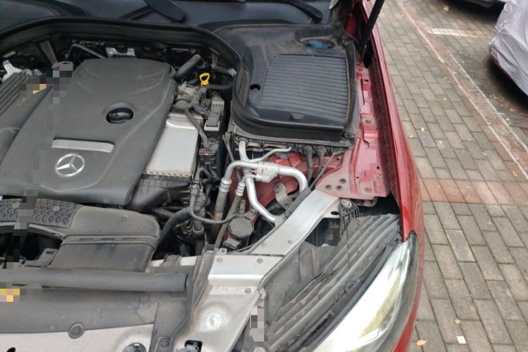 Used Mercedes-Benz GLC 2016 GLC 260 4MATIC Dynamic Edition Engine Bay Left