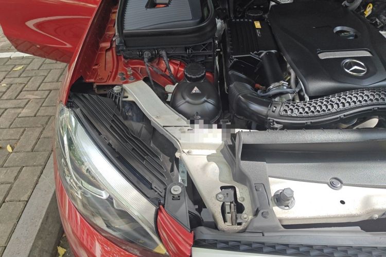 Used Mercedes-Benz GLC 2016 GLC 200 4MATIC Engine Bay Right