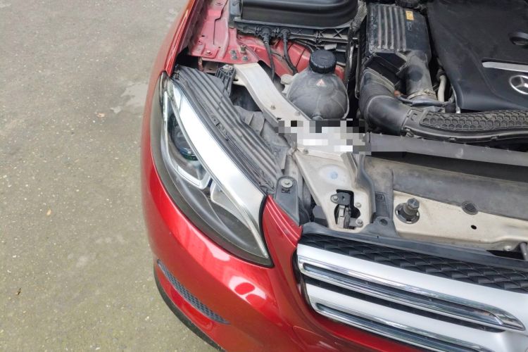 Used Mercedes-Benz GLC 2016 GLC 260 4MATIC Dynamic Edition Engine Bay Right