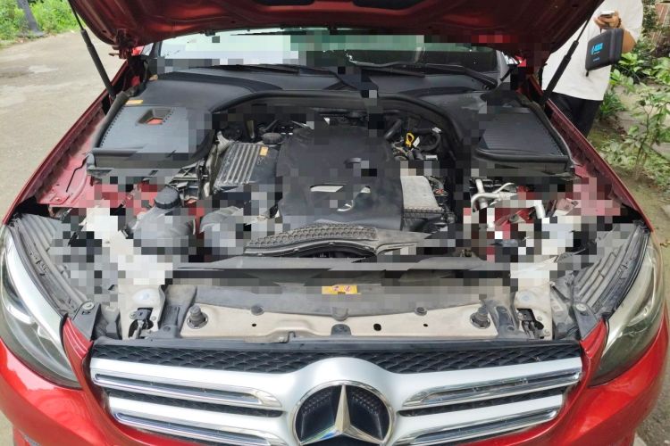 Used Mercedes-Benz GLC 2016 GLC 260 4MATIC Dynamic Edition Engine Bay