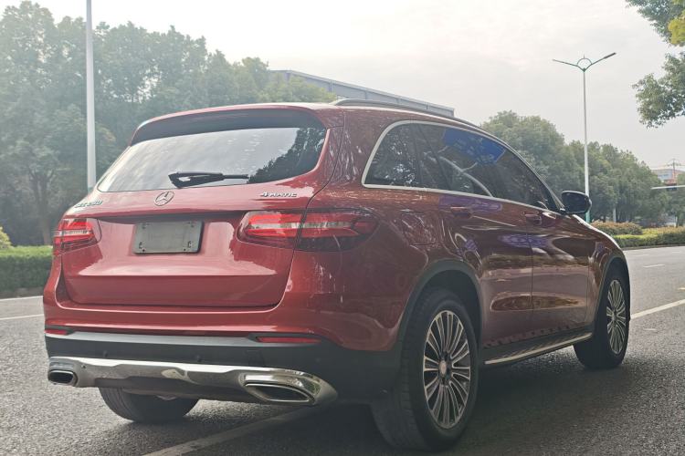 Used Mercedes-Benz GLC 2016 GLC 260 4MATIC Dynamic Edition Exterior 11