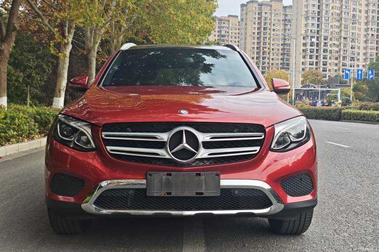 Used Mercedes-Benz GLC 2016 GLC 260 4MATIC Dynamic Edition Exterior 4