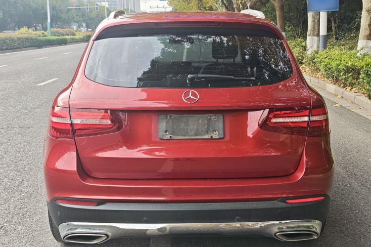 Used Mercedes-Benz GLC 2016 GLC 260 4MATIC Dynamic Edition Exterior 6