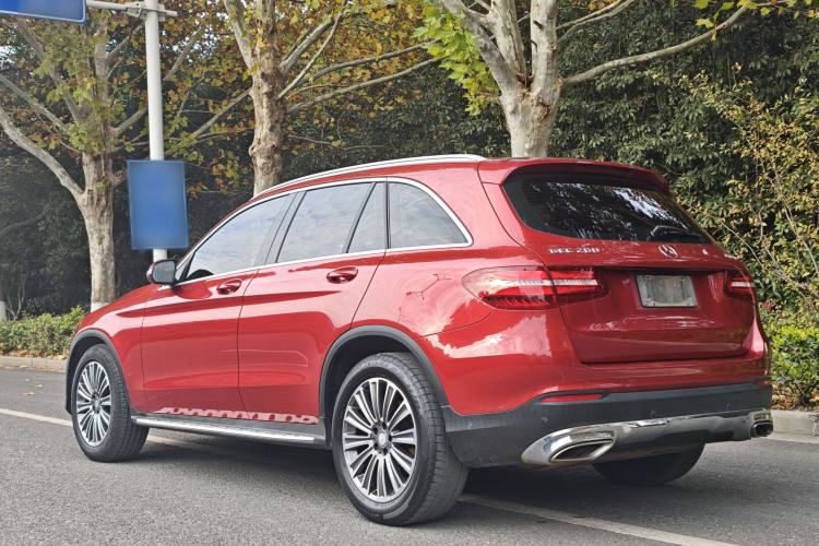 Used Mercedes-Benz GLC 2016 GLC 260 4MATIC Dynamic Edition Exterior 9