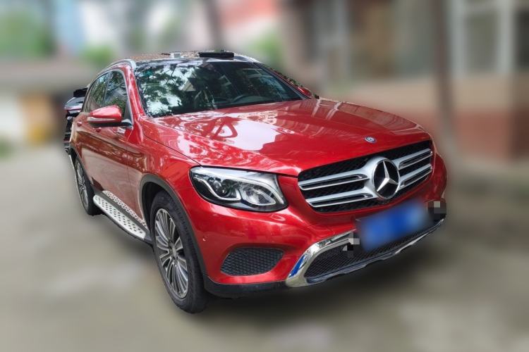 Used Mercedes-Benz GLC 2016 GLC 260 4MATIC Dynamic Edition Front Right 45 Deg