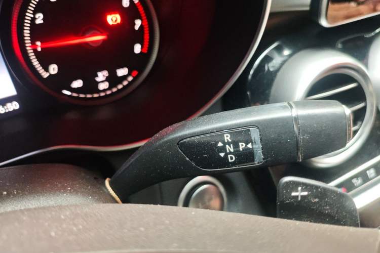 Used Mercedes-Benz GLC 2016 GLC 200 4MATIC Gear Lever