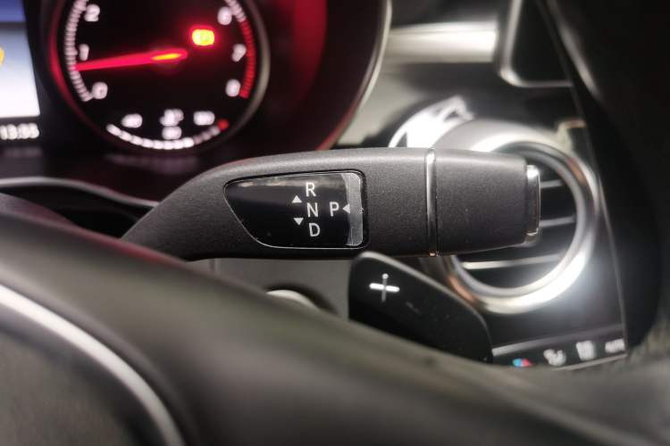 Used Mercedes-Benz GLC 2016 GLC 200 4MATIC Gear Lever