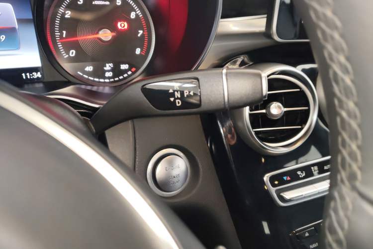 Used Mercedes-Benz GLC 2016 GLC 200 4MATIC Gear Lever