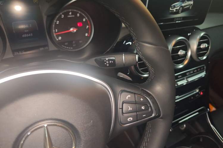 Used Mercedes-Benz GLC 2016 GLC 200 4MATIC Gear Lever