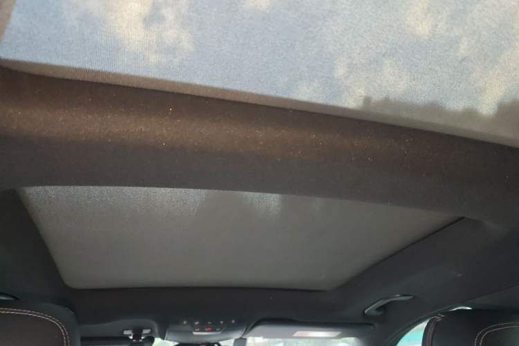 Used Mercedes-Benz GLC 2016 GLC 260 4MATIC Dynamic Edition Headliner
