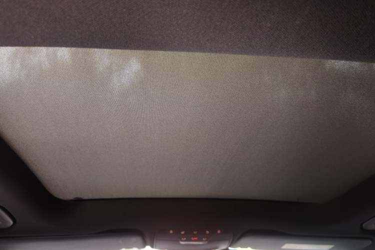 Used Mercedes-Benz GLC 2016 GLC 200 4MATIC Headliner