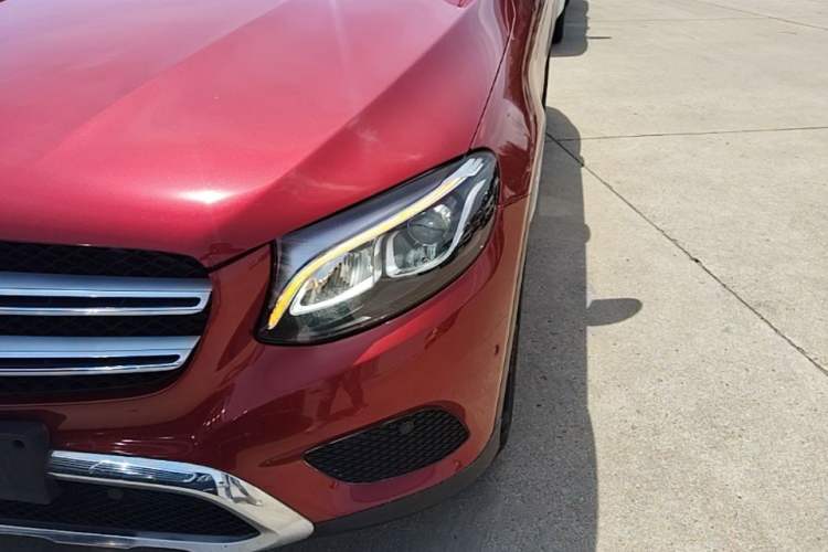 Used Mercedes-Benz GLC 2016 GLC 260 4MATIC Luxury Model Left Front Headlight
