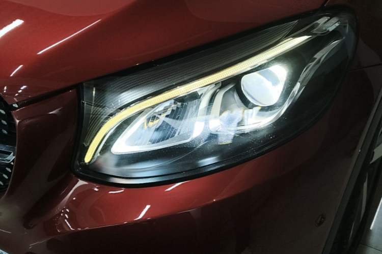 Used Mercedes-Benz GLC 2016 GLC 260 4MATIC Luxury Model Left Front Headlight