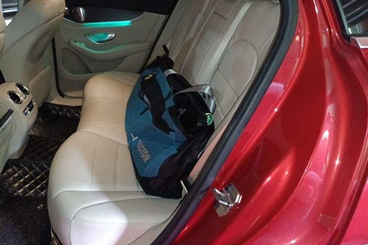 Used Mercedes-Benz GLC 2016 GLC 300 4MATIC Dynamic Model Left Rear Seat