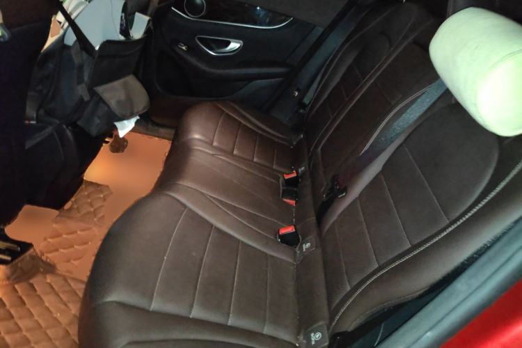 Used Mercedes-Benz GLC 2016 GLC 260 4MATIC Luxury Model Left Rear Seat